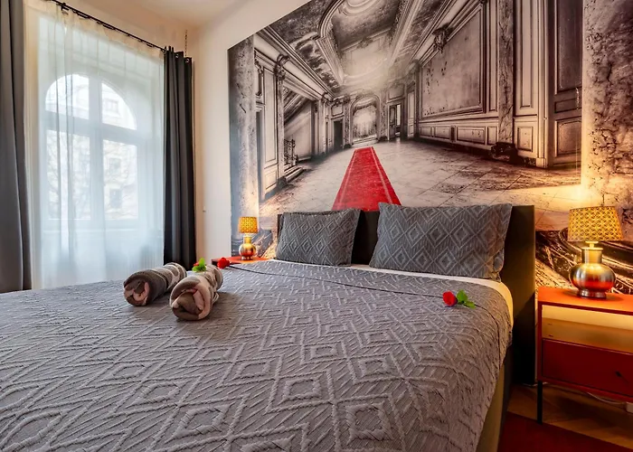 Premium For 4 Near Museumsquartier Metro U2 & U3 Wien